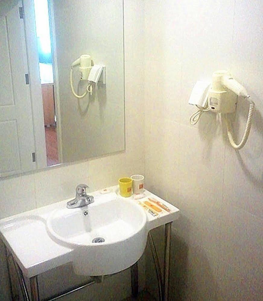 Home Inn Hongjialou Ngoại thất bức ảnh